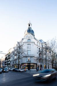 Architekturprojekt, Bauen im Bestand, Dachgeschoss, Kurfürstendamm, Office, Denkmalschutz, Aussenansicht, H