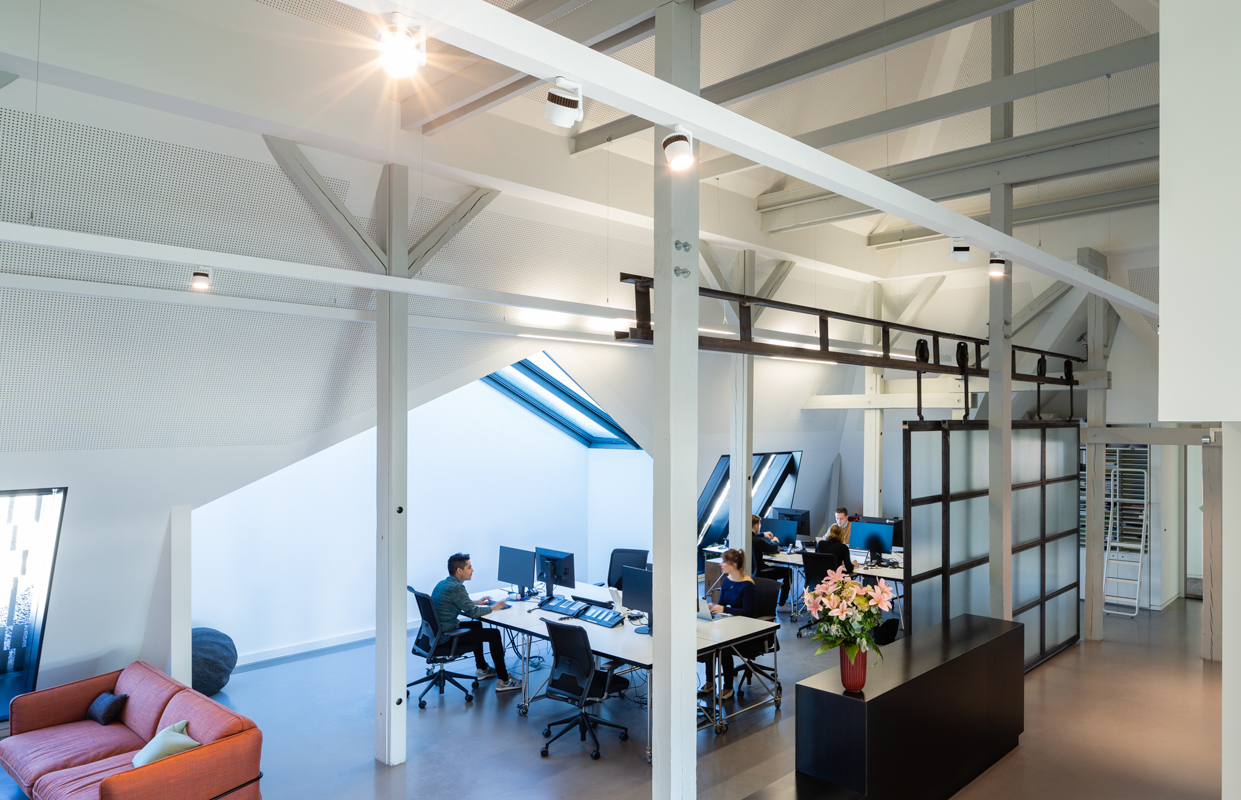 Kinzo, Architekturprojekt, Bauen im Bestand, Dachgeschoss, Kurfürstendamm, Office, Denkmalschutz